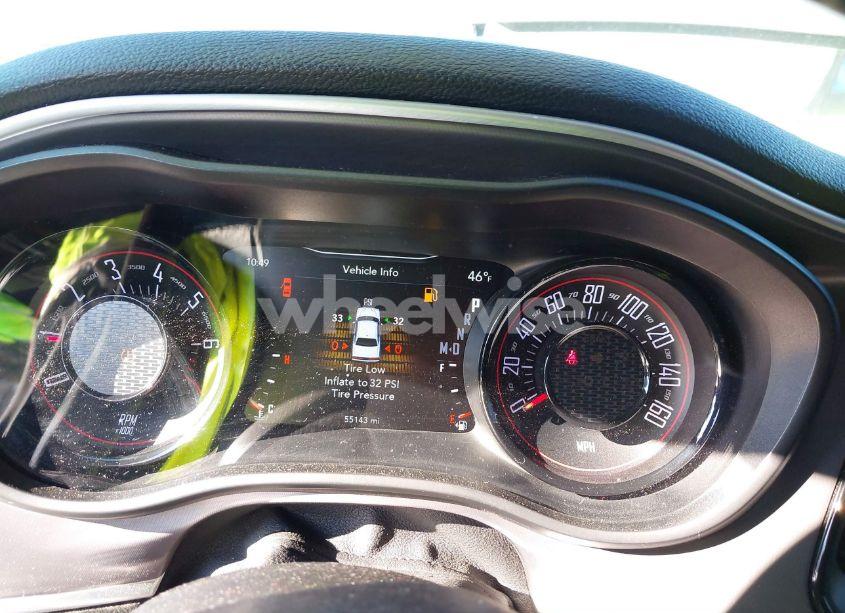 Photo 16 of 2019 Dodge Challenger SXT (VIN 2C3CDZAG7KH712154)