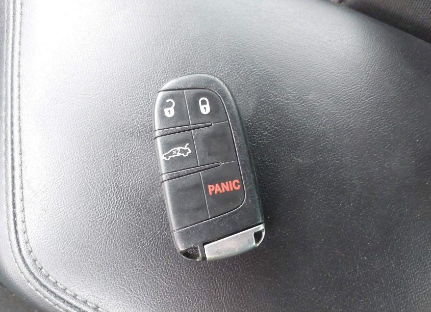 Photo 11 of 2020 Dodge Challenger SXT (VIN 2C3CDZAG7LH239910)