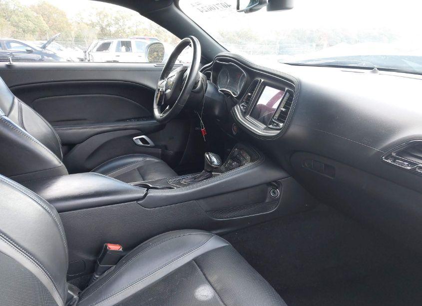 Photo 5 of 2021 Dodge Challenger SXT (VIN 2C3CDZAG7MH531316)