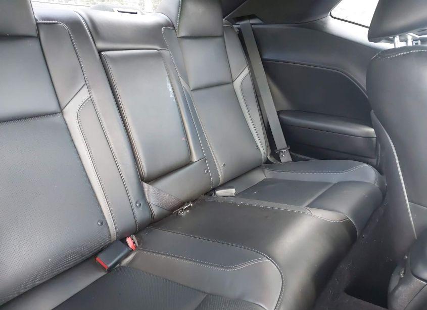 Photo 8 of 2021 Dodge Challenger SXT (VIN 2C3CDZAG7MH531316)