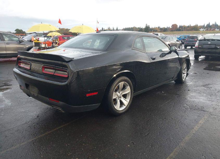 Photo 4 of 2021 Dodge Challenger SXT (VIN 2C3CDZAG7MH538475)