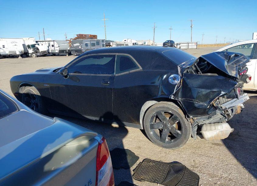Photo 14 of 2021 Dodge Challenger SXT (VIN 2C3CDZAG7MH542669)