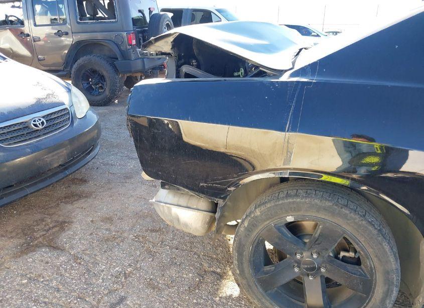 Photo 6 of 2021 Dodge Challenger SXT (VIN 2C3CDZAG7MH542669)