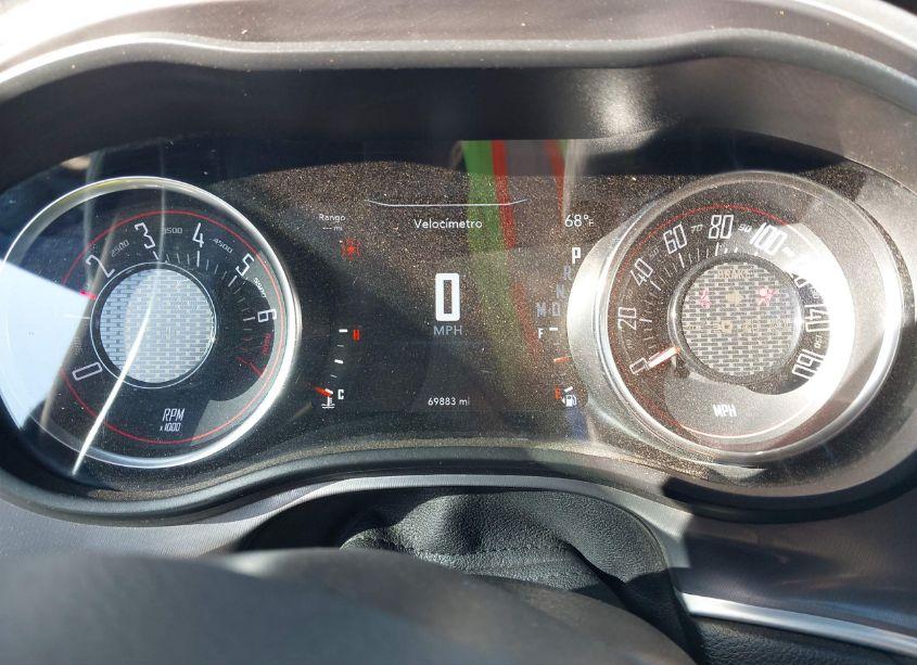 Photo 7 of 2021 Dodge Challenger SXT (VIN 2C3CDZAG7MH542669)