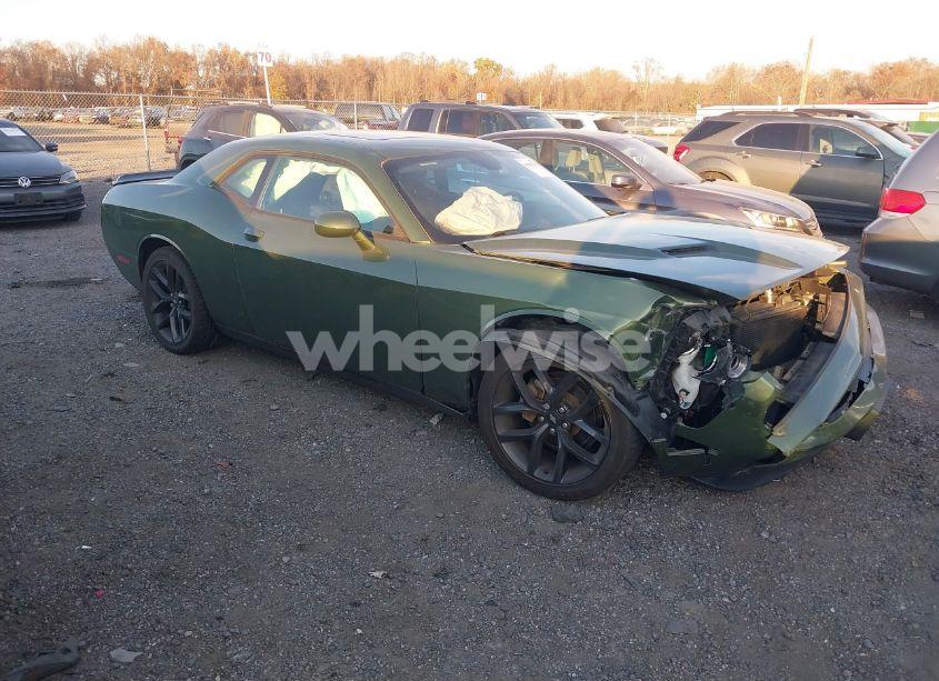 2021 Dodge Challenger SXT (VIN 2C3CDZAG7MH597297) main photo