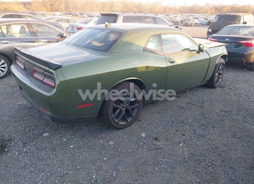Photo 4 of 2021 Dodge Challenger SXT (VIN 2C3CDZAG7MH597297)
