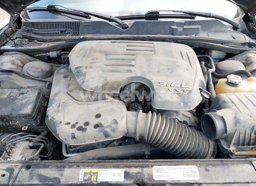 Photo 10 of 2015 Dodge Challenger SXT (VIN 2C3CDZAG8FH703839)