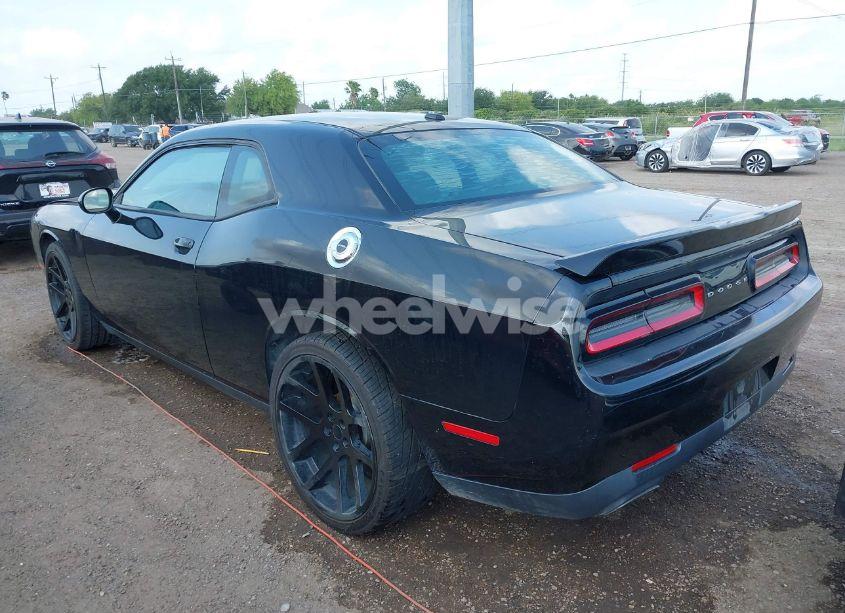 Photo 3 of 2015 Dodge Challenger SXT (VIN 2C3CDZAG8FH703839)