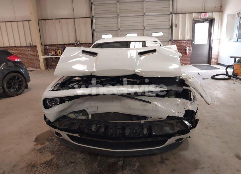 Photo 12 of 2015 Dodge Challenger SXT (VIN 2C3CDZAG8FH711097)