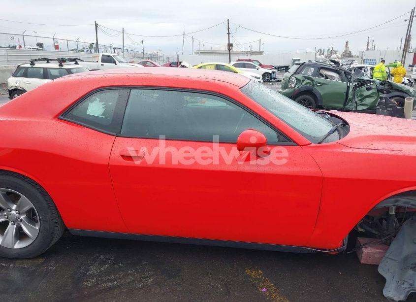 Photo 14 of 2016 Dodge Challenger SXT (VIN 2C3CDZAG8GH158162)