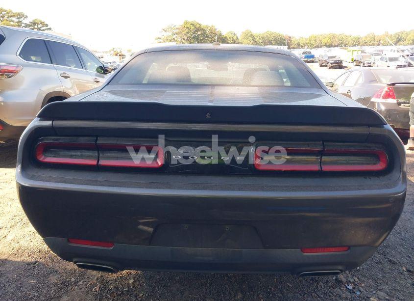 Photo 16 of 2016 Dodge Challenger SXT (VIN 2C3CDZAG8GH184812)