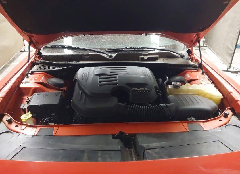 Photo 10 of 2016 Dodge Challenger SXT (VIN 2C3CDZAG8GH338709)