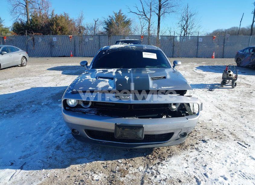 Photo 12 of 2017 Dodge Challenger SXT (VIN 2C3CDZAG8HH507791)