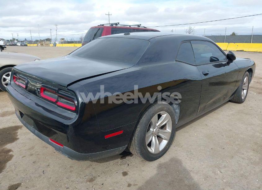 Photo 4 of 2017 Dodge Challenger SXT (VIN 2C3CDZAG8HH550494)