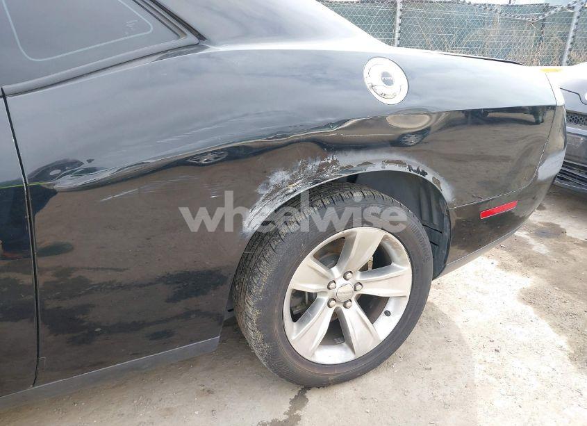 Photo 6 of 2017 Dodge Challenger SXT (VIN 2C3CDZAG8HH550494)