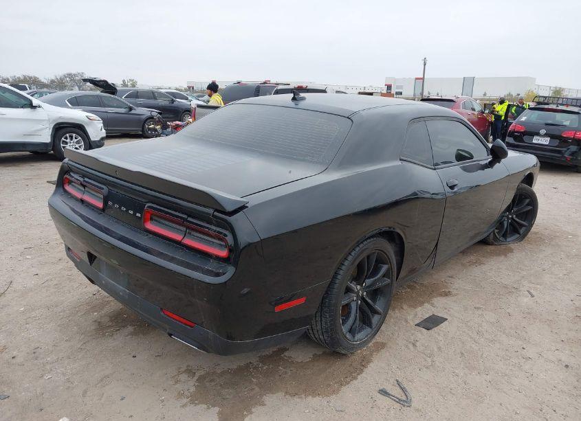 Photo 4 of 2017 Dodge Challenger SXT PLUS (VIN 2C3CDZAG8HH554142)