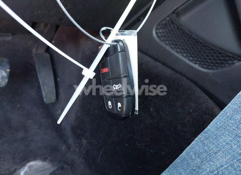 Photo 11 of 2018 Dodge Challenger SXT (VIN 2C3CDZAG8JH153213)