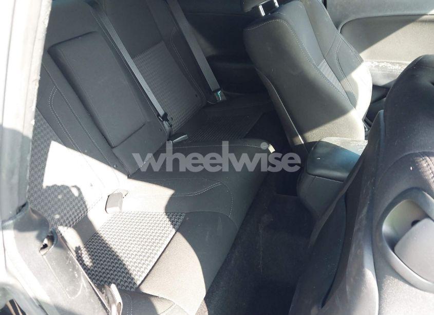 Photo 8 of 2018 Dodge Challenger SXT (VIN 2C3CDZAG8JH153213)