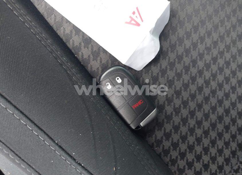 Photo 11 of 2018 Dodge Challenger SXT (VIN 2C3CDZAG8JH310769)