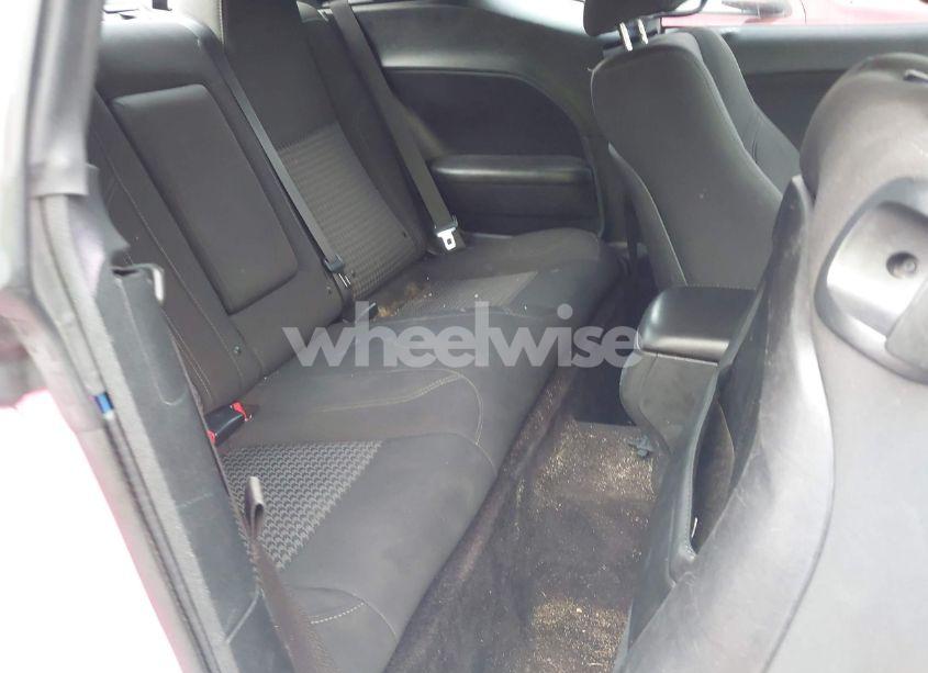 Photo 8 of 2018 Dodge Challenger SXT (VIN 2C3CDZAG8JH310769)