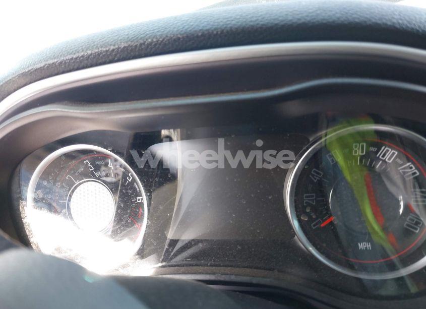 Photo 16 of 2019 Dodge Challenger SXT (VIN 2C3CDZAG8KH758446)