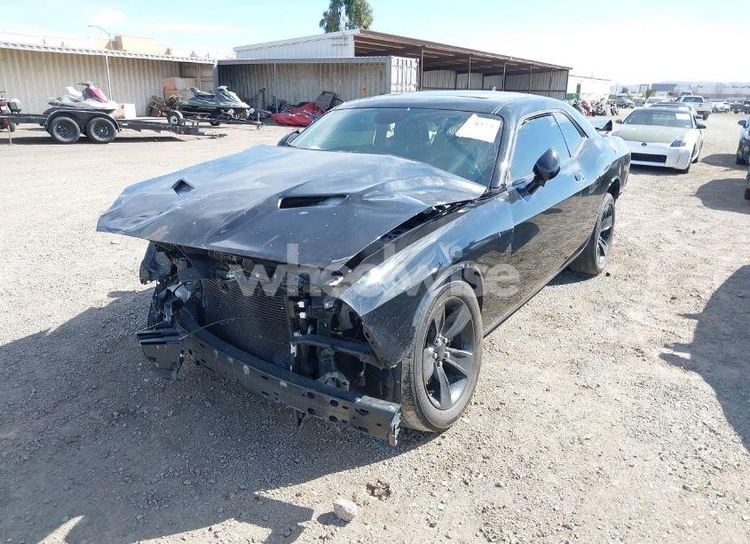 Photo 2 of 2019 Dodge Challenger SXT (VIN 2C3CDZAG8KH758446)