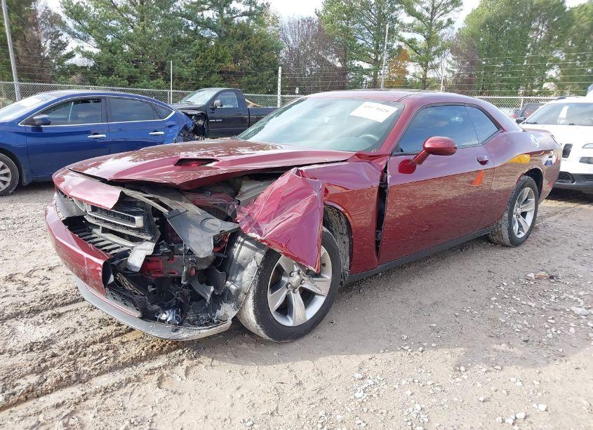 Photo 2 of 2020 Dodge Challenger SXT (VIN 2C3CDZAG8LH113281)