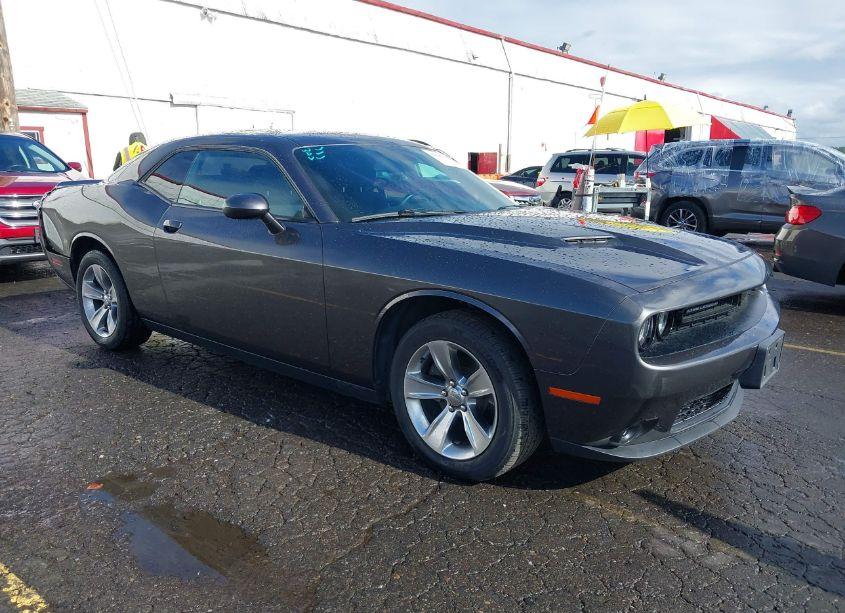 2020 Dodge Challenger SXT (VIN 2C3CDZAG8LH206284) main photo
