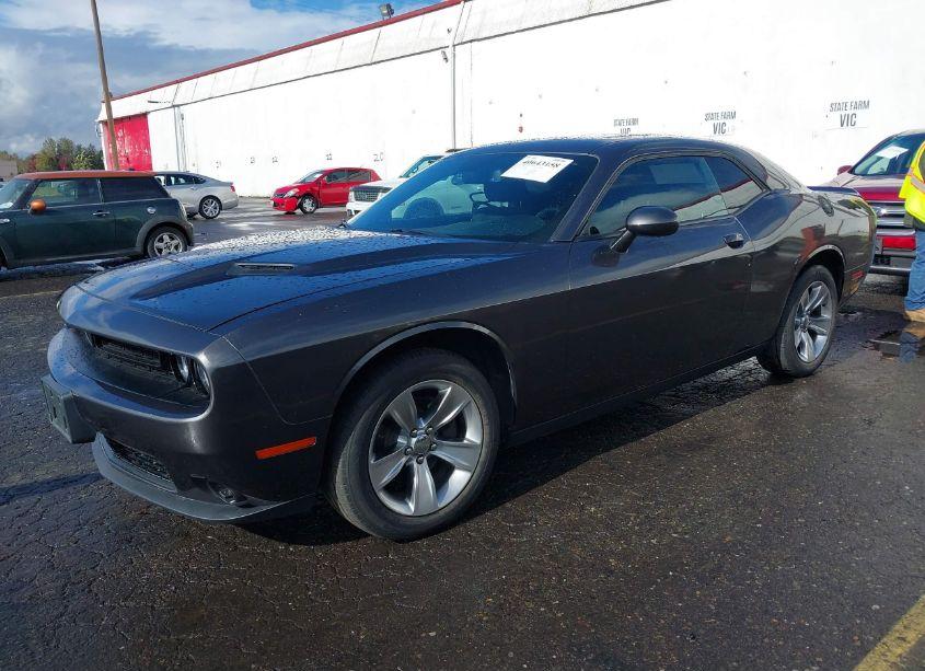Photo 2 of 2020 Dodge Challenger SXT (VIN 2C3CDZAG8LH206284)