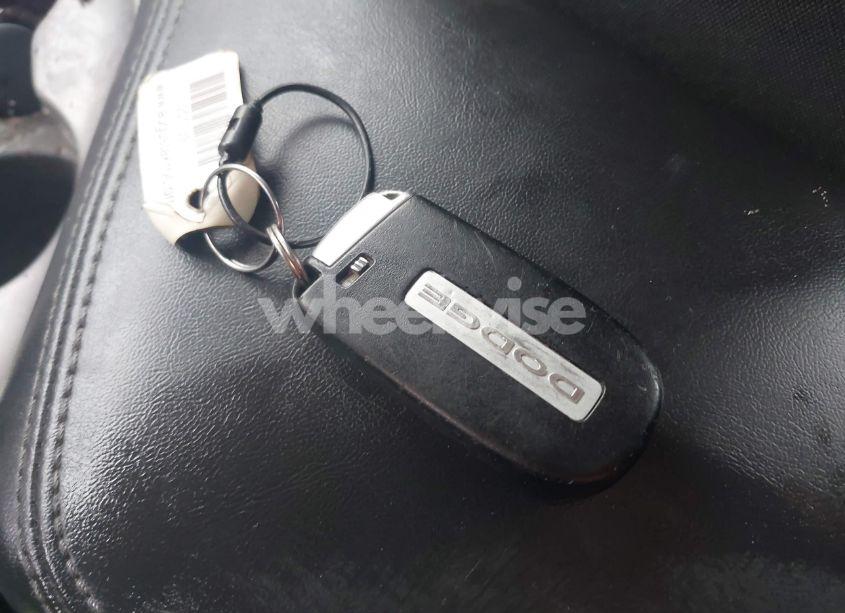 Photo 11 of 2020 Dodge Challenger SXT (VIN 2C3CDZAG8LH210304)