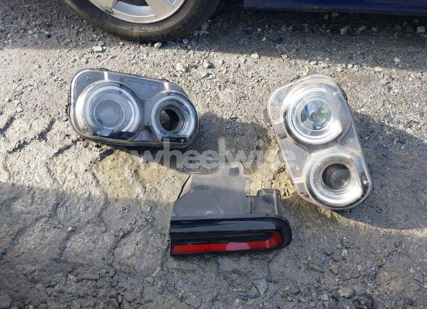 Photo 11 of 2022 Dodge Challenger SXT (VIN 2C3CDZAG8NH108715)