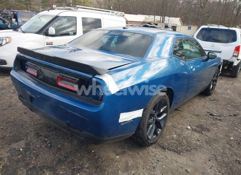 Photo 4 of 2022 Dodge Challenger SXT (VIN 2C3CDZAG8NH108715)