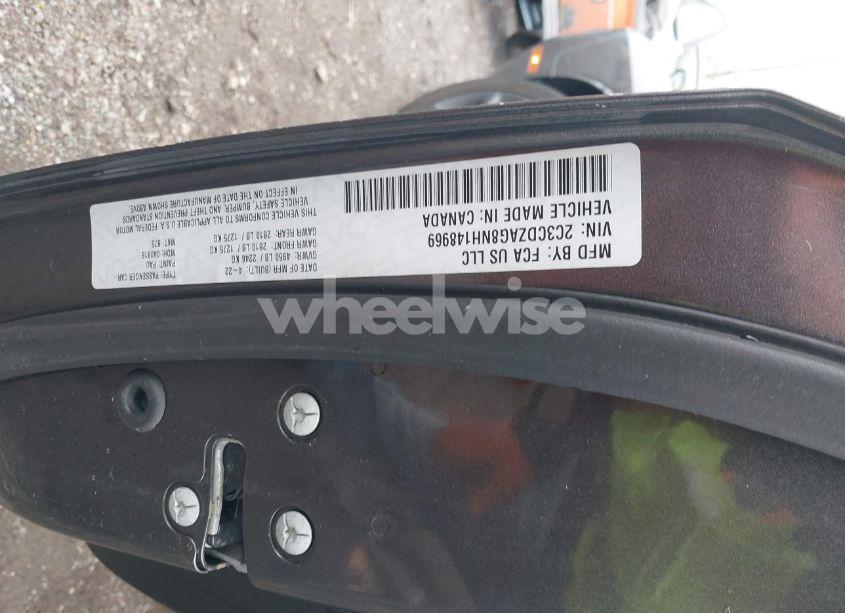 Photo 9 of 2022 Dodge Challenger SXT (VIN 2C3CDZAG8NH148969)