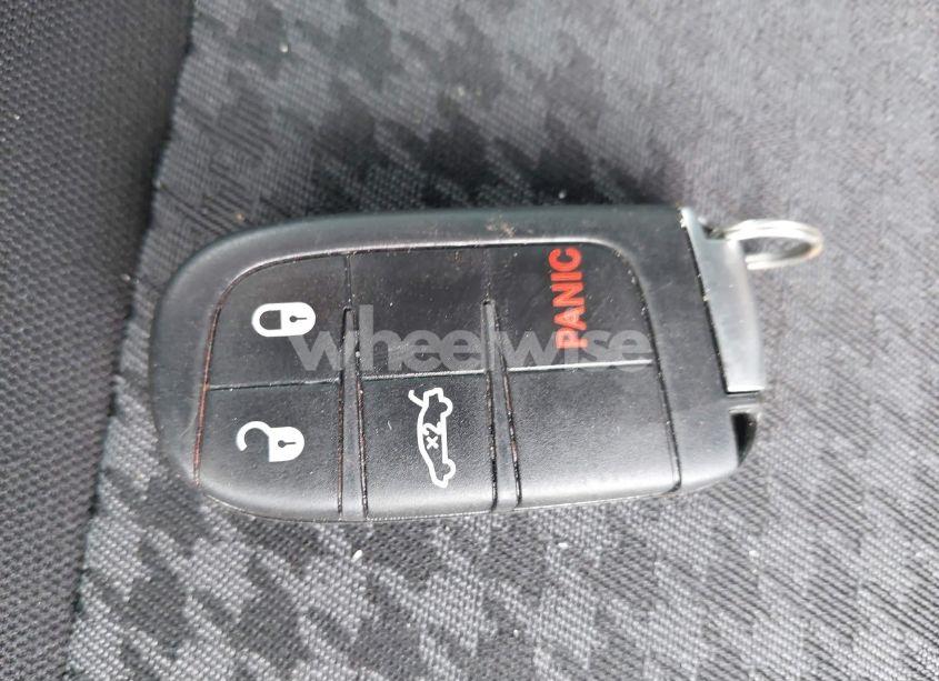 Photo 11 of 2022 Dodge Challenger SXT (VIN 2C3CDZAG8NH204408)