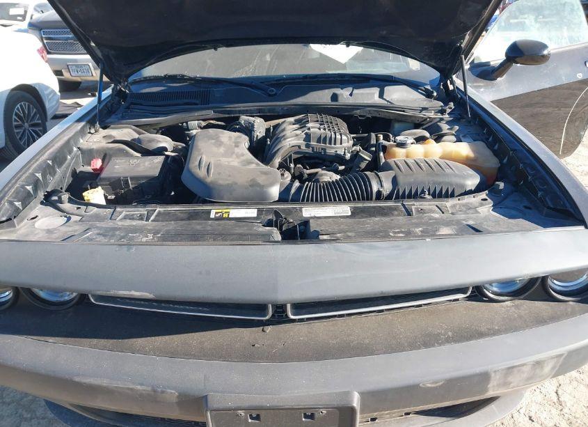 Photo 10 of 2015 Dodge Challenger SXT (VIN 2C3CDZAG9FH713330)