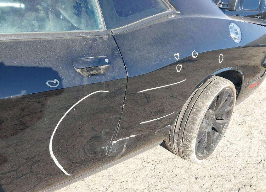 Photo 6 of 2015 Dodge Challenger SXT (VIN 2C3CDZAG9FH713330)