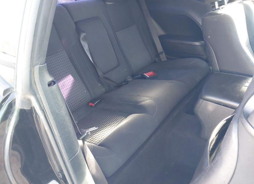 Photo 8 of 2015 Dodge Challenger SXT (VIN 2C3CDZAG9FH713330)