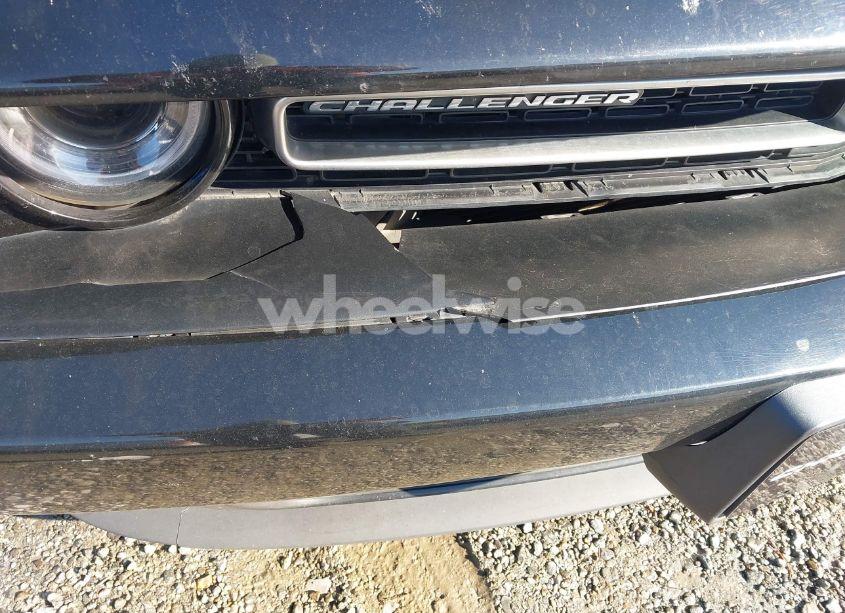 Photo 18 of 2015 Dodge Challenger SXT (VIN 2C3CDZAG9FH750281)