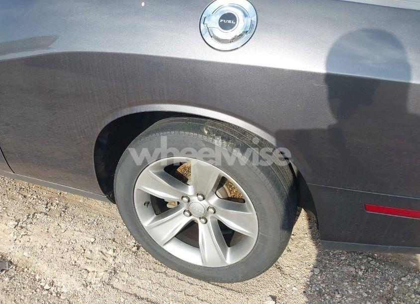 Photo 11 of 2015 Dodge Challenger SXT (VIN 2C3CDZAG9FH816330)