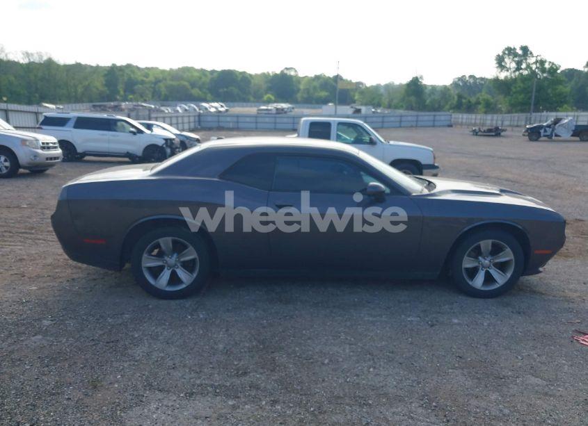 Photo 13 of 2015 Dodge Challenger SXT (VIN 2C3CDZAG9FH816330)