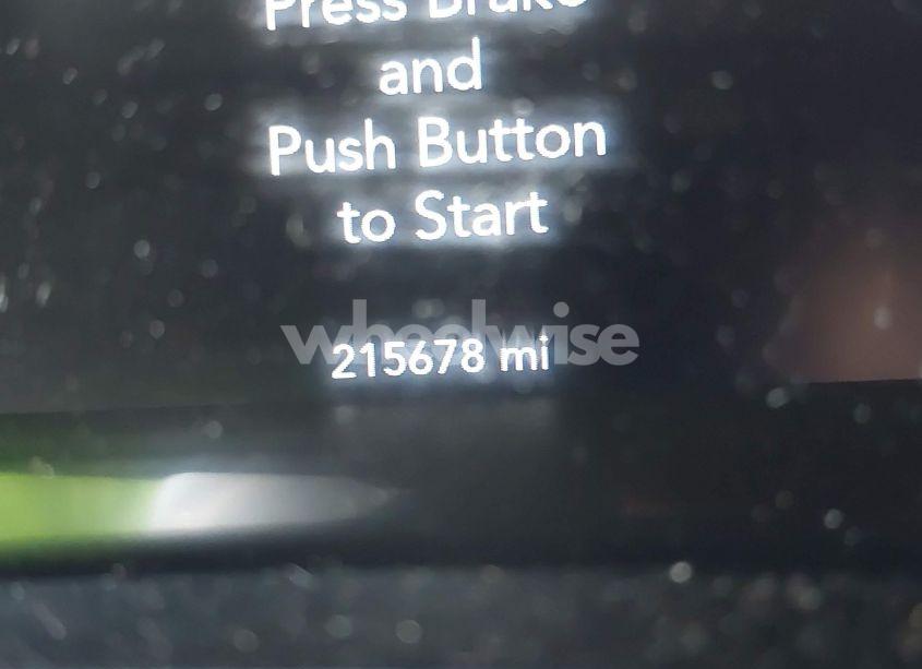 Photo 15 of 2015 Dodge Challenger SXT (VIN 2C3CDZAG9FH816330)