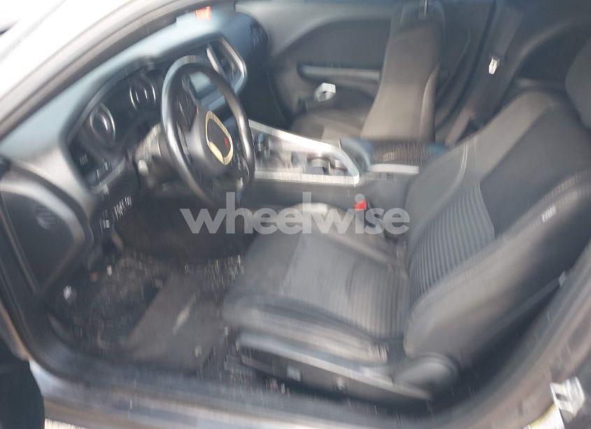 Photo 18 of 2015 Dodge Challenger SXT (VIN 2C3CDZAG9FH816330)