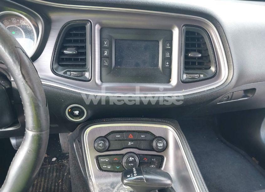 Photo 20 of 2015 Dodge Challenger SXT (VIN 2C3CDZAG9FH816330)