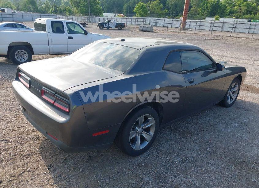 Photo 4 of 2015 Dodge Challenger SXT (VIN 2C3CDZAG9FH816330)