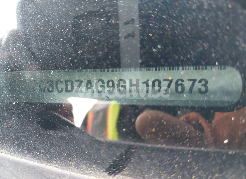 Photo 9 of 2016 Dodge Challenger SXT (VIN 2C3CDZAG9GH107673)