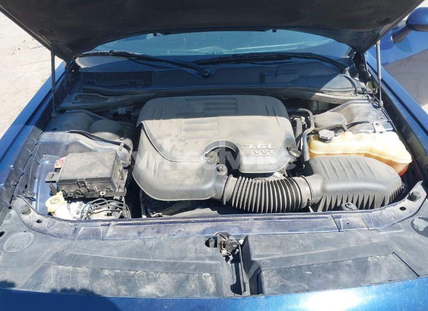 Photo 10 of 2016 Dodge Challenger SXT (VIN 2C3CDZAG9GH125350)