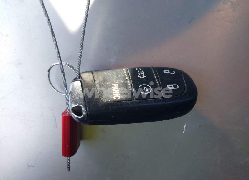 Photo 11 of 2016 Dodge Challenger SXT (VIN 2C3CDZAG9GH125350)