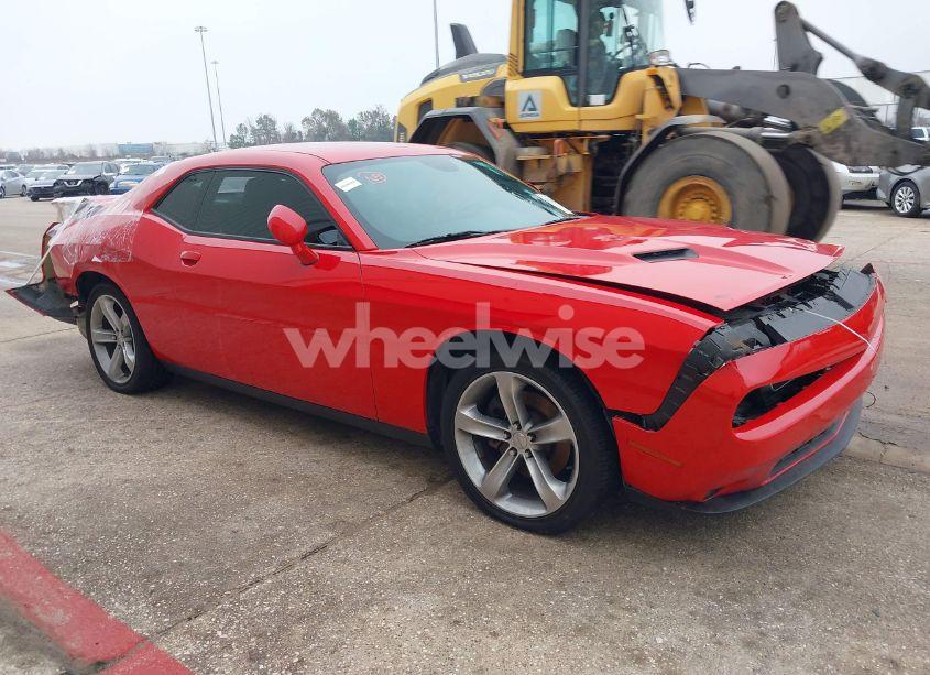 2016 Dodge Challenger SXT (VIN 2C3CDZAG9GH166240) main photo