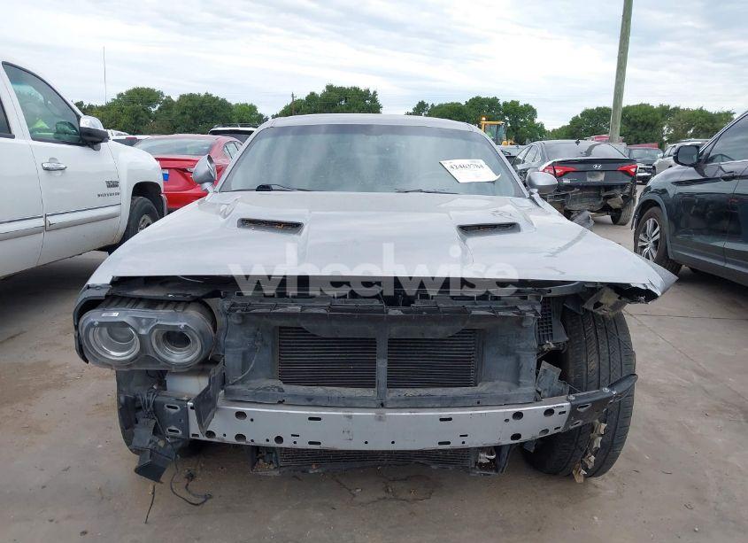 Photo 13 of 2016 Dodge Challenger SXT (VIN 2C3CDZAG9GH184110)