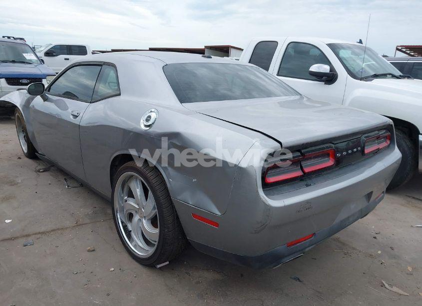 Photo 3 of 2016 Dodge Challenger SXT (VIN 2C3CDZAG9GH184110)